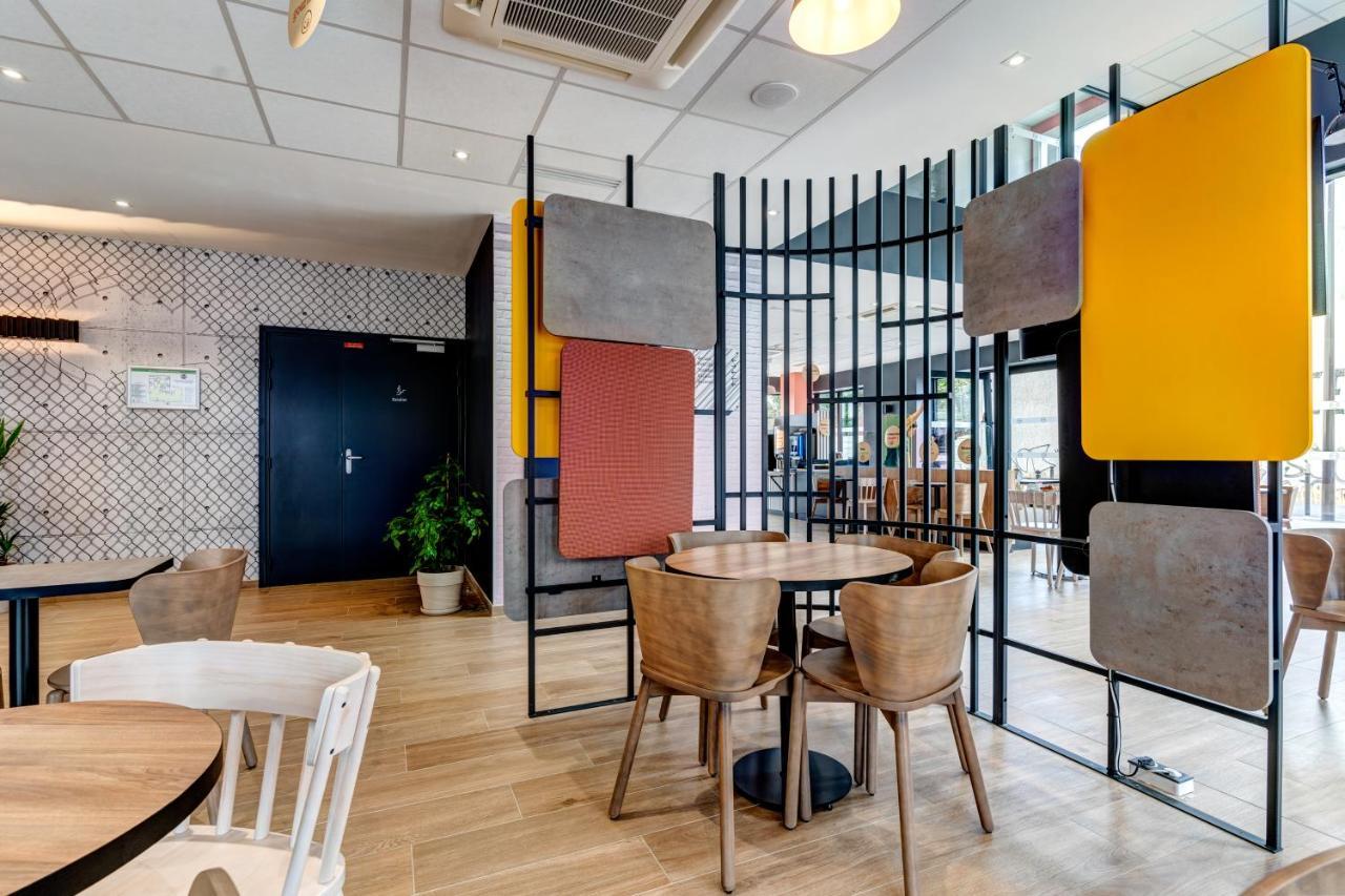 Hotel Paris Quai De Seine 3*